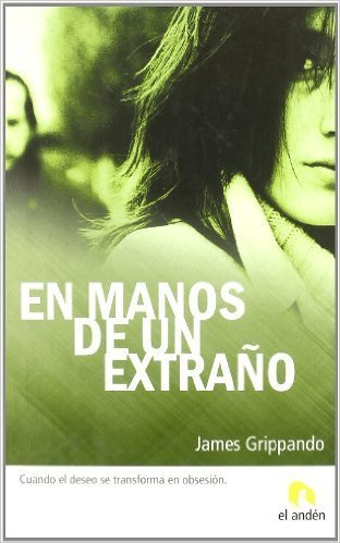 Resumen de En Manos de un Extraño